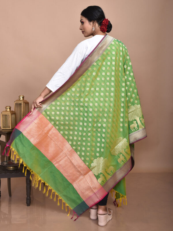 Parakeet Green Floral Banarasi Dupatta - Image 4