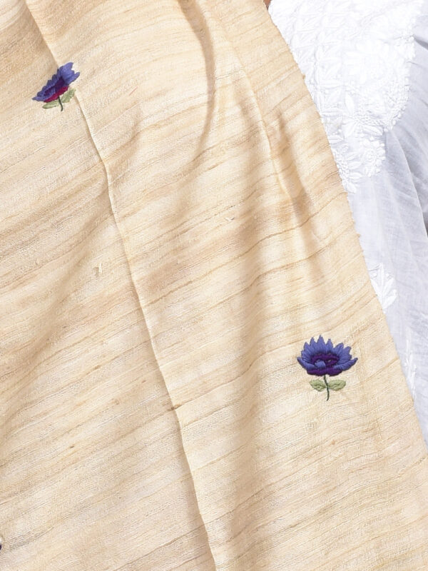 Beige Tussar Hand Embroidered Dupatta - Image 5
