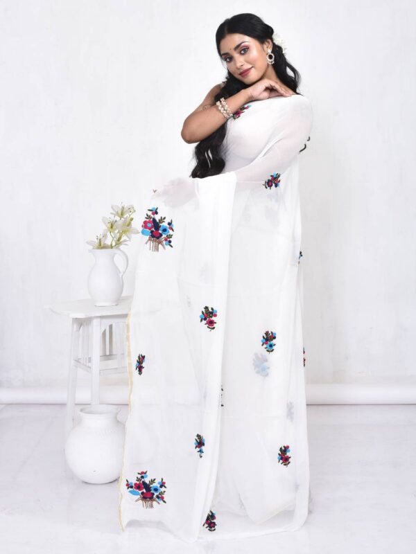 White Viscose Hand Embroidered Saree - Image 4