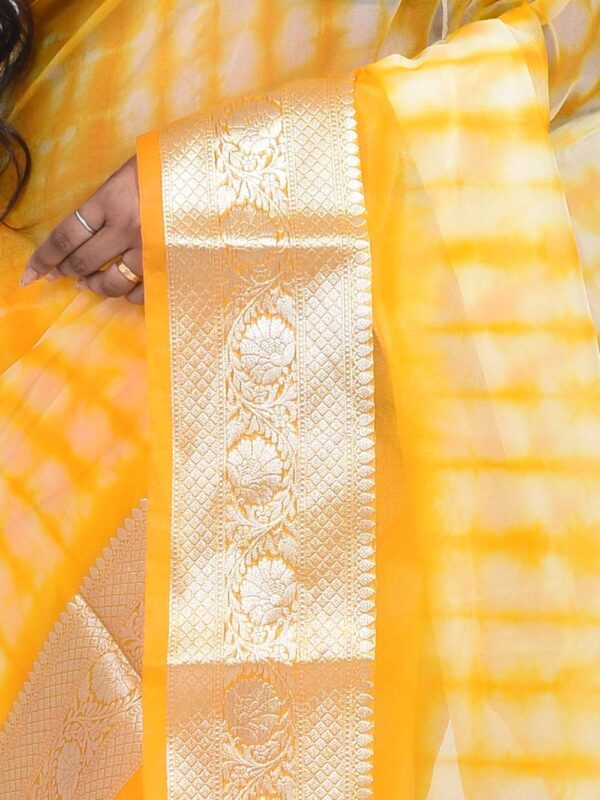 Yellow Shibori Design Banaras Organza Saree - Image 3