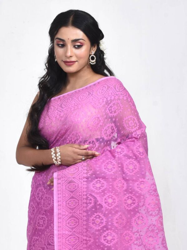Mauve Cotton Dhakai Jamdani Saree - Image 6
