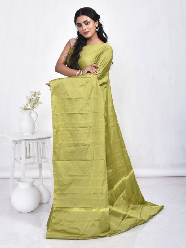 Green Semi Silk Kanjeevaram Saree - Image 4