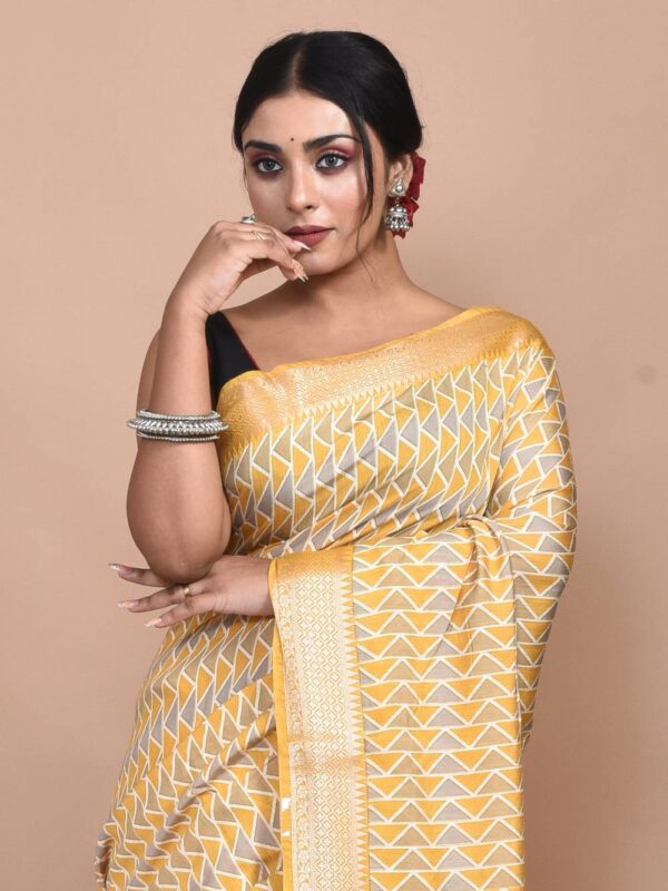 Yellow Chequered Linen Silk Saree - Image 6