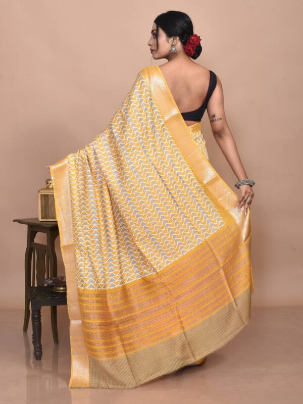 Yellow Chequered Linen Silk Saree - Image 2