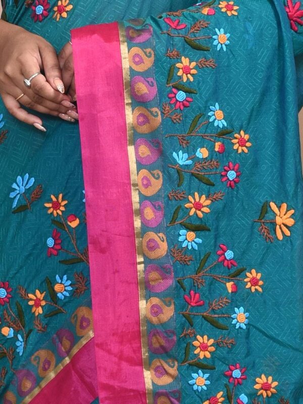 Green South Cotton Hand Embroidered Saree - Image 3