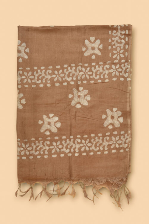 Beige Batik Stole with Kantha Work