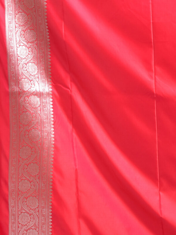 Red Floral Jaal Design Banaras Katan Satin Silk Saree - Image 7