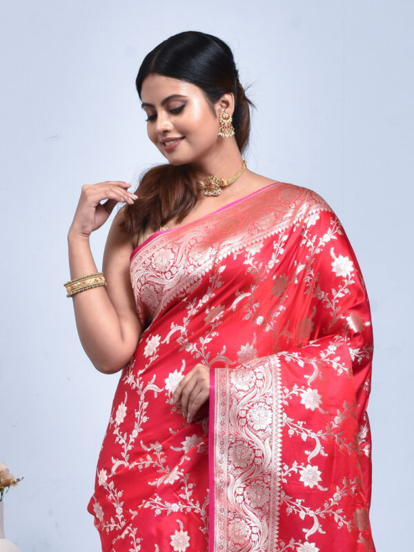 Red Floral Jaal Design Banaras Katan Satin Silk Saree - Image 5