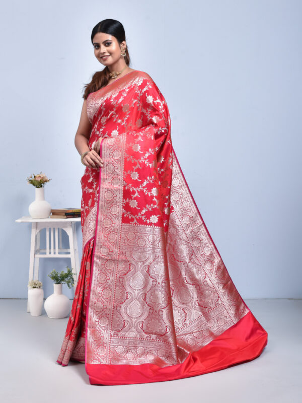 Red Floral Jaal Design Banaras Katan Satin Silk Saree - Image 4