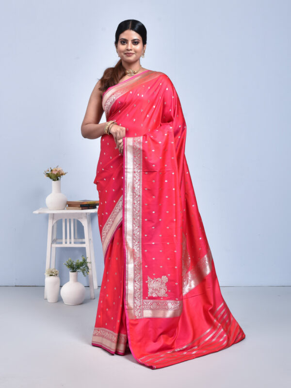 Red Butta Design Banaras Katan Saree