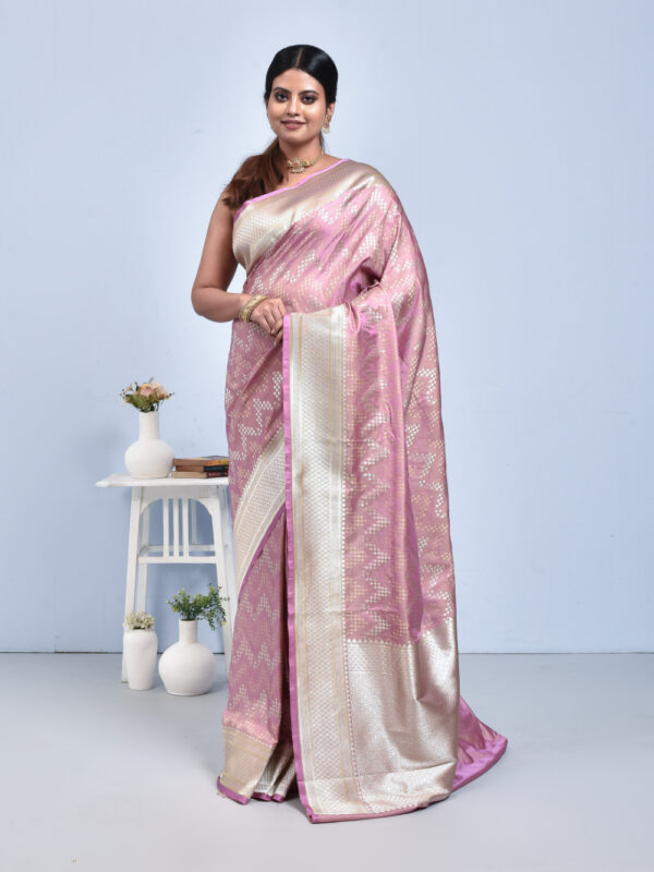 Lilac Zig Zag Design Banaras Katan Satin Silk Saree
