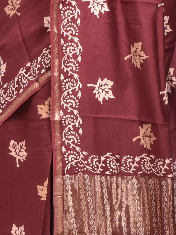 Maroon Maple Leaf Design Block Printed Maheshwari Semi Silk Saree - Image 6