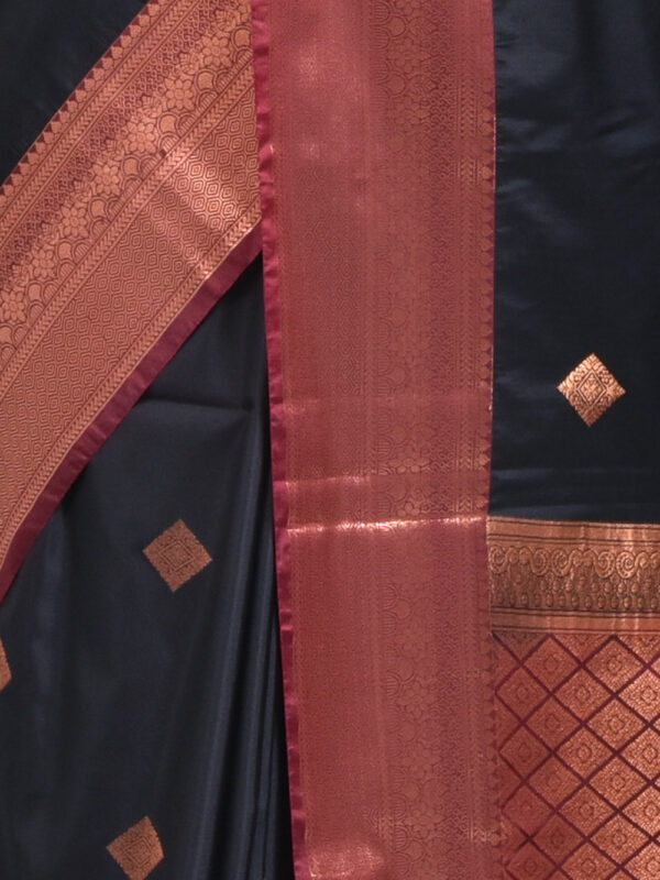 Black Hand Woven Kanjeevaram Silk Saree with Maroon Border - Image 6
