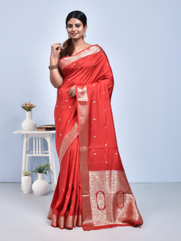 Red Butta Design Banaras Katan Silk Saree - Image 4