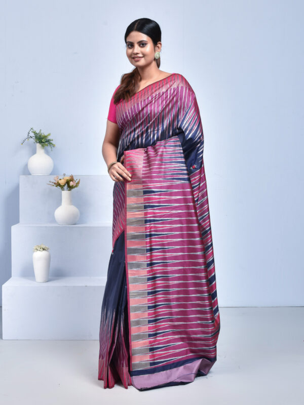Navy Blue Floral Hand Embroidered Printed Semi Silk Saree - Image 4