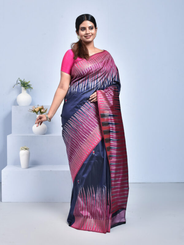 Navy Blue Floral Hand Embroidered Printed Semi Silk Saree - Image 3