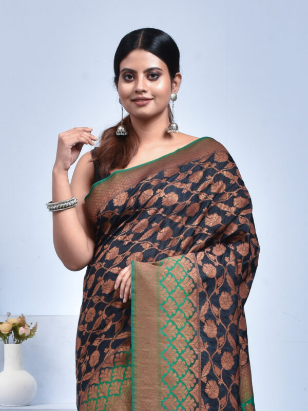 Black Jute Silk Saree with Floral Zari Work - Image 5