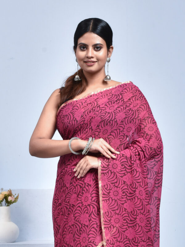 Fuchsia Pink Floral Printed Georgette Saree - Image 5
