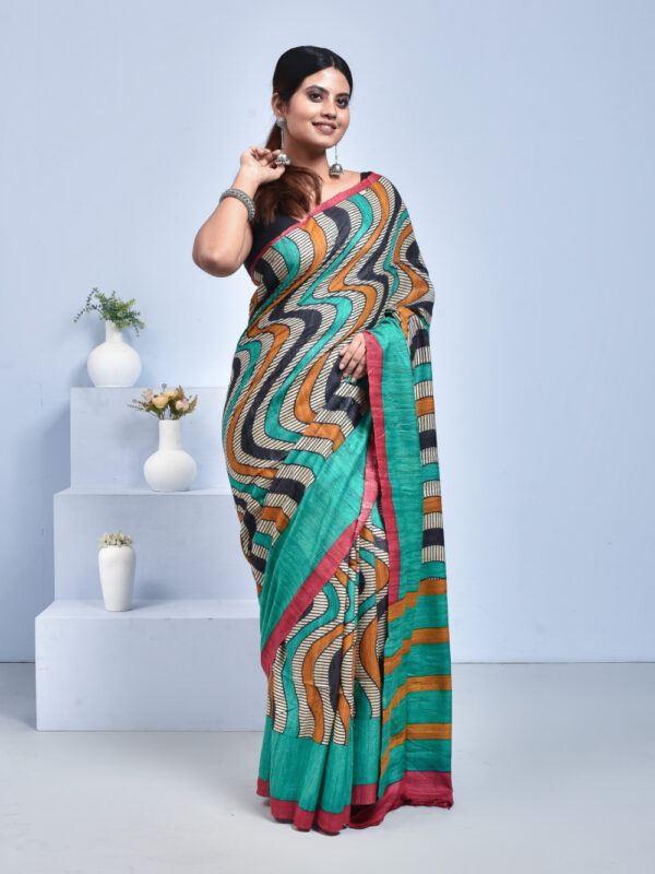 Multicolour Handwoven Ghicha Silk Saree - Image 3