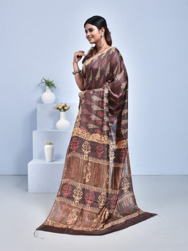 Brown Pine Design Block Printed Maheshwari Semi Silk Saree - Image 3