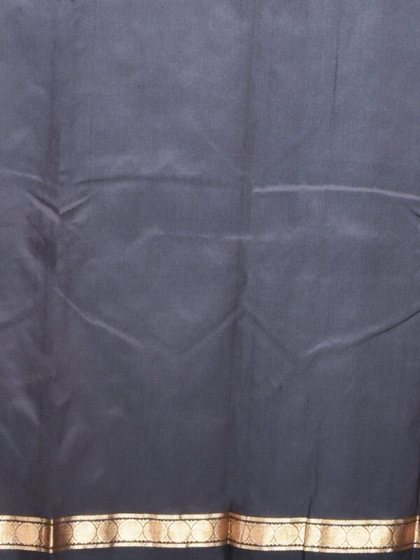 Black Hand Woven Kanjeevaram Silk Saree - Image 7