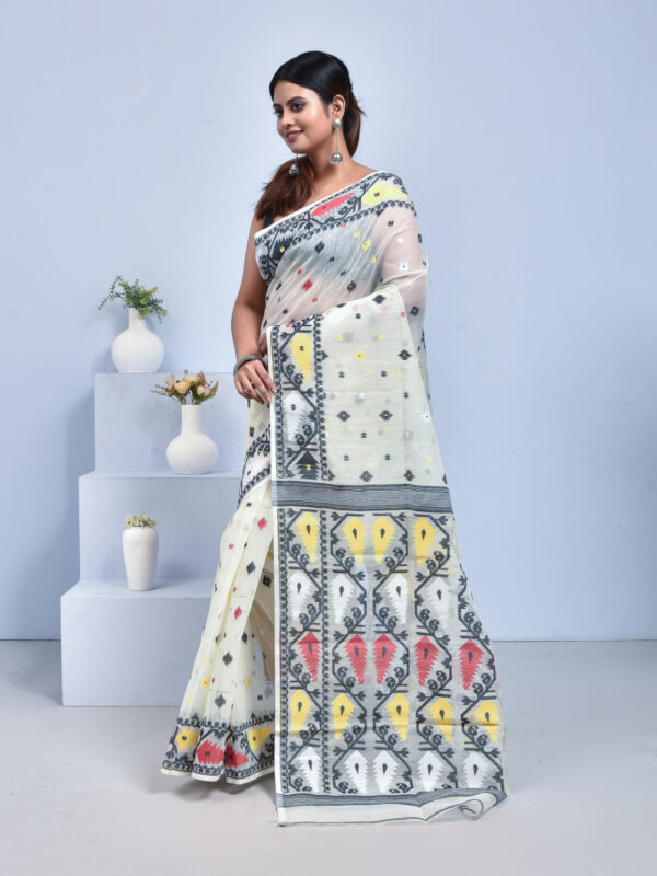 White Black Cotton Dhakai Jamdani Saree - Image 4