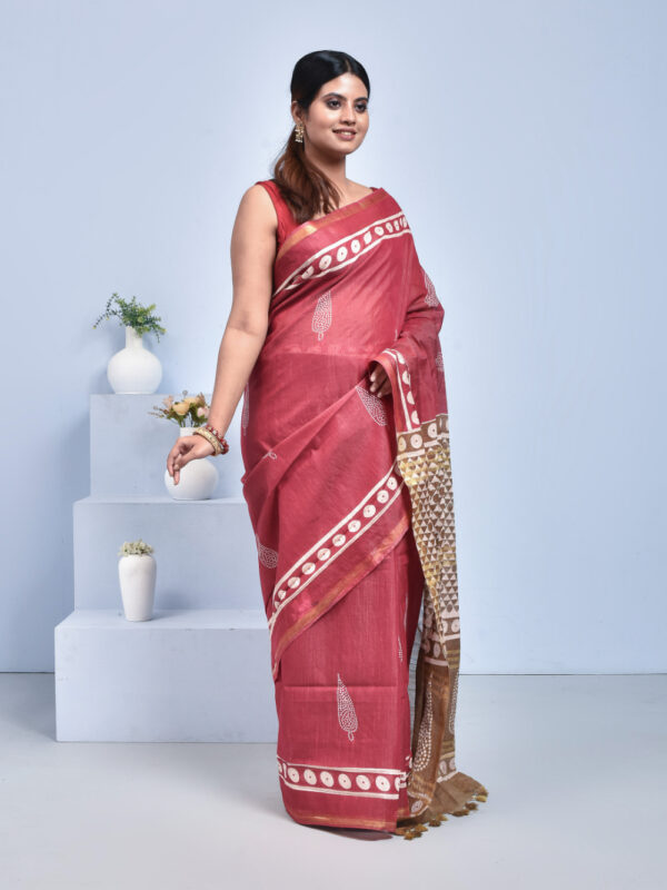 Brick Red Block Print Bhagalpur Linen Saree - Image 3