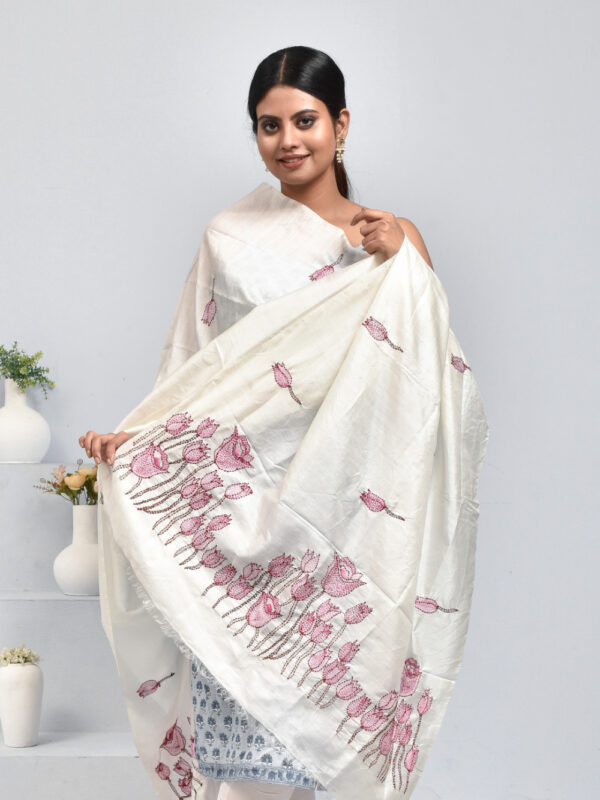 Off-White Pure Silk Lotus Design Hand Embroidered Dupatta - Image 3