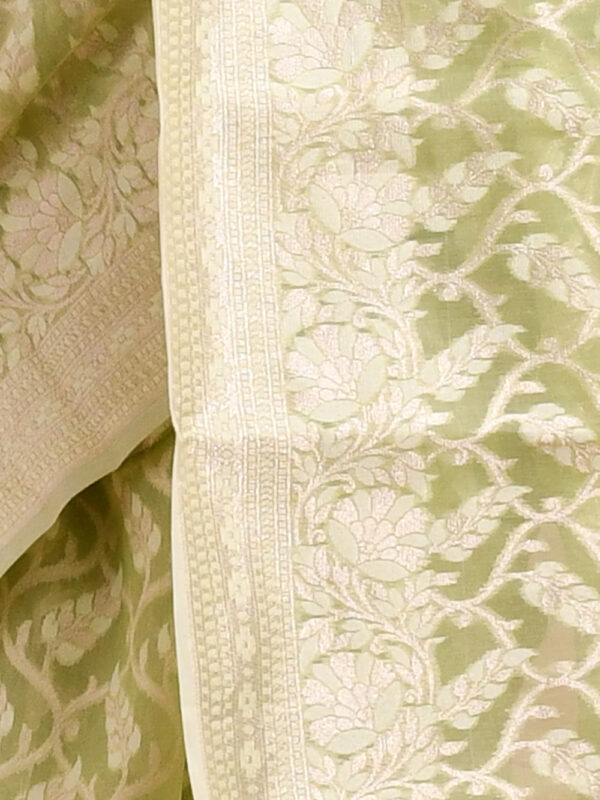 Light Green Leaf Design Banaras Kora Silk Saree - Image 6