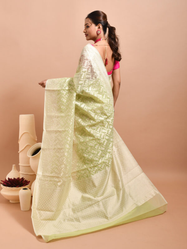Light Green Leaf Design Banaras Kora Silk Saree - Image 2