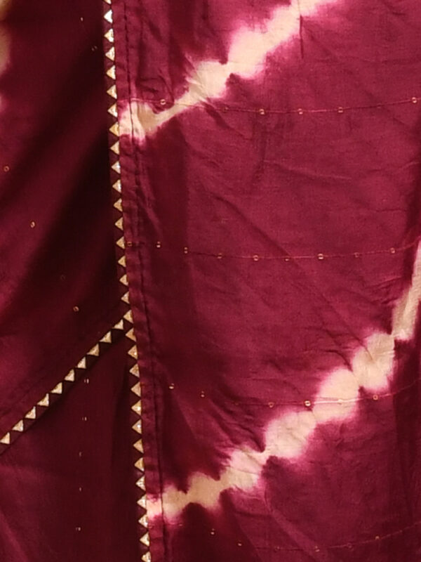 Maroon Shibori Design Pure Cotton Saree with Sequin Work - Image 6