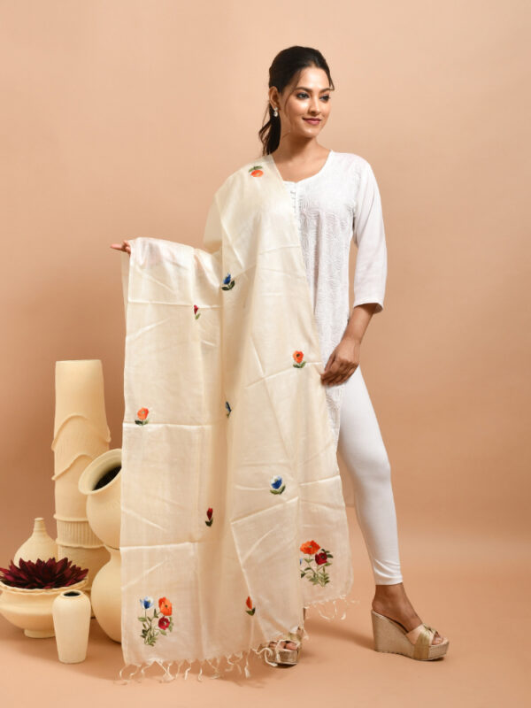 Off-White Pure Silk with Tulip Design Hand Embroidered Dupatta - Image 5