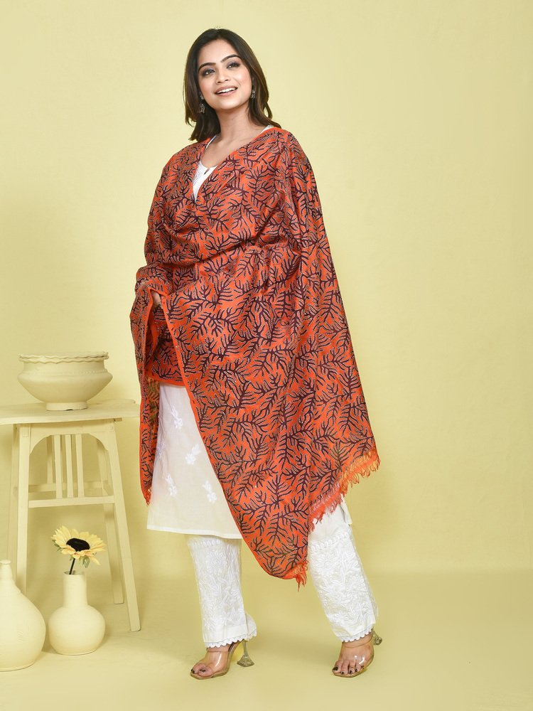 Crimson Red Kantha Hand Embroidered Pure Silk Dupatta with Blooming Floral Design - Image 5