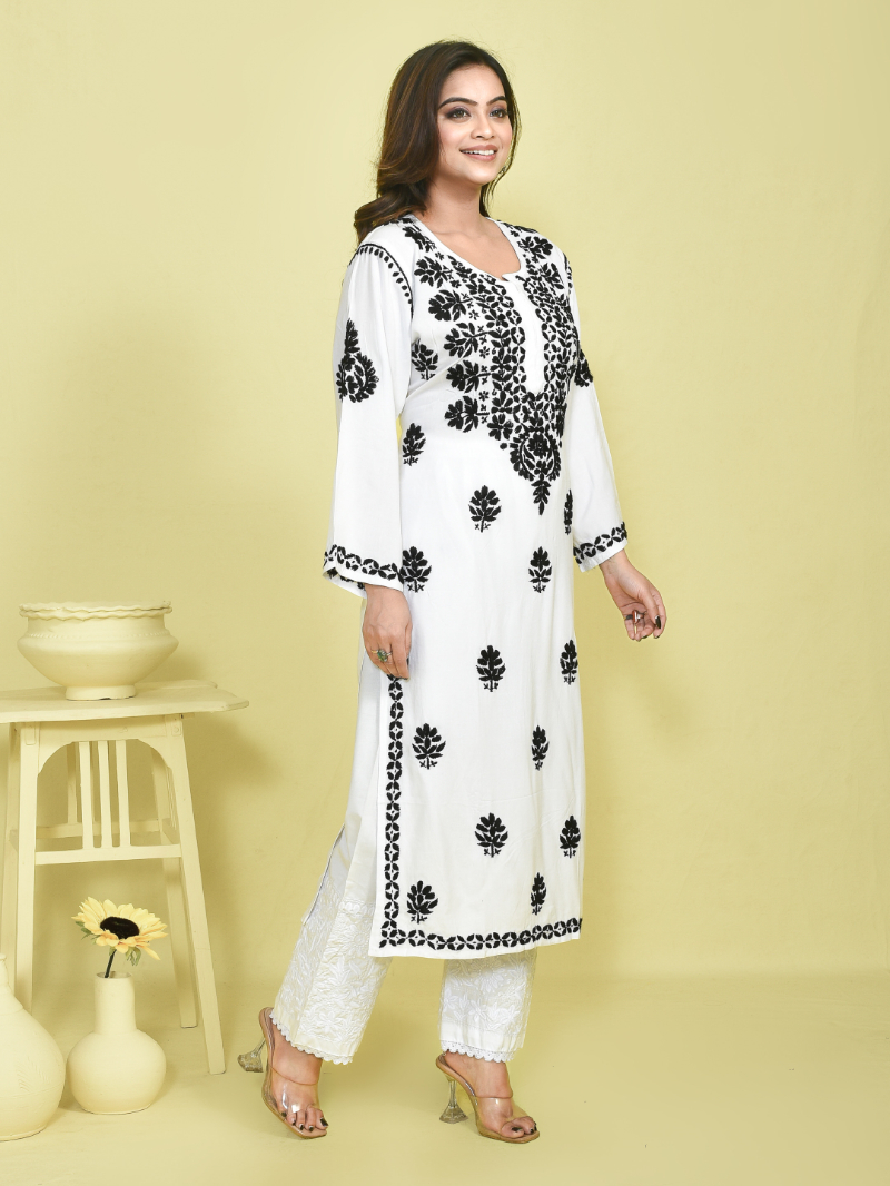 White Chikankari Embroidered Linen Kurta with Cotton Pants - Image 3